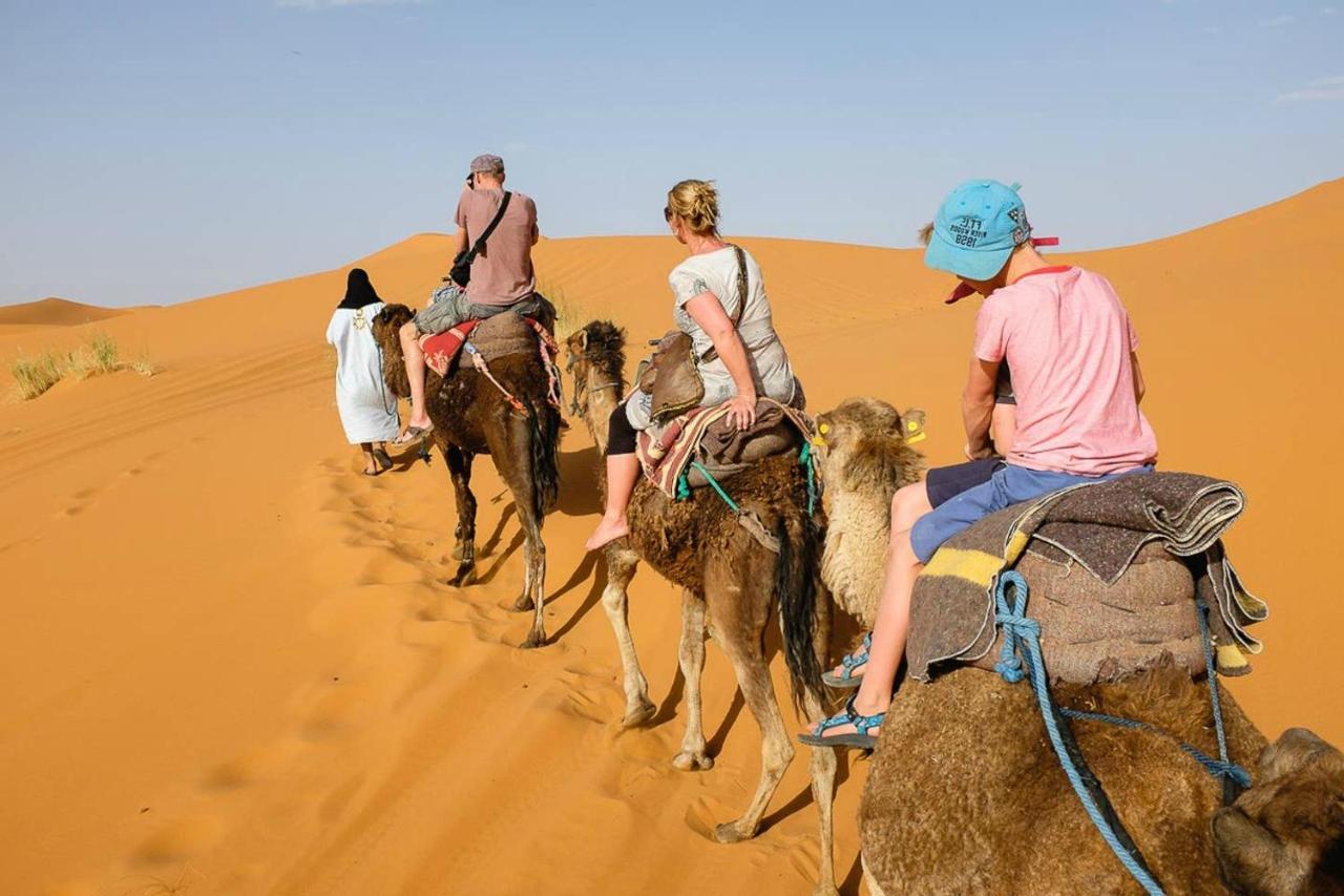 Camp Sahara Dunes Hotel มามิด ภายนอก รูปภาพ